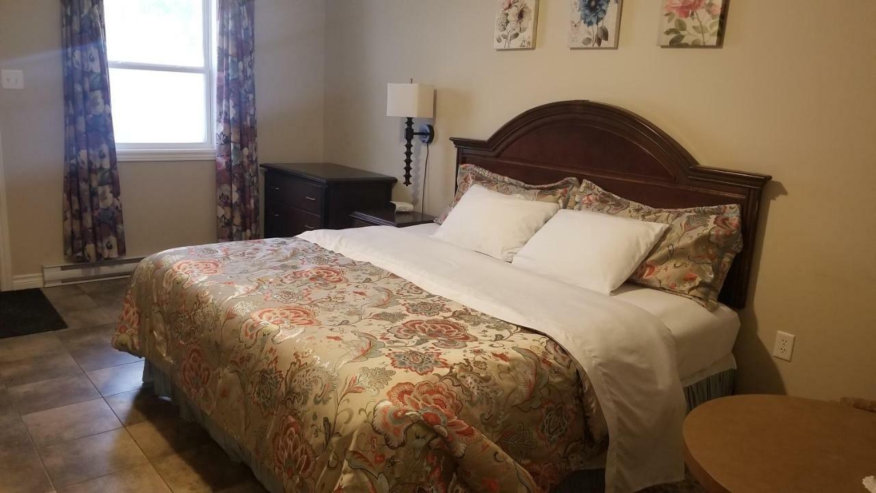 Rothesay Motel エクステリア 写真